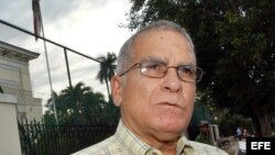 Fotografía de archivo del ex-preso político cubano, el economista Oscar Espinosa Chepe. 