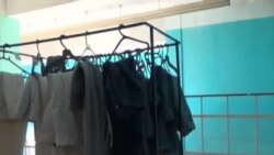 Trapichopis: cubanos cuestionan la venta de ropa donada