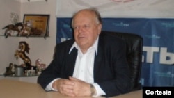 Stanislaw Shushkevich, presidente del partido socialdemocrata de Bielorrusia