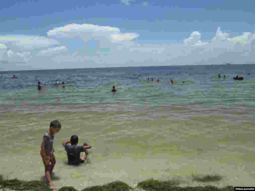 Reporta Cuba playa de Caibarién foto cristianosxcuba