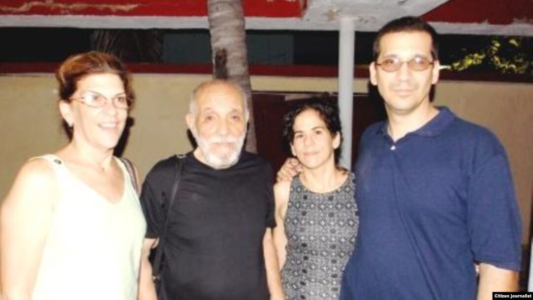 De izq a derecha Regina Coyula, Rafael Alcides, Ailer González y Antonio Rodiles