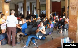 Reporta Cuba. Sala de espera del ferrocarril.
