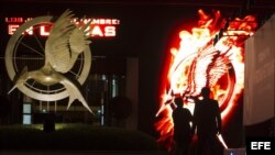 Promocion de la película "Hunger Games 2: Catching Fire" en el hotel Majestic Barriere, Festival de Cine de Cannes, Francia. 