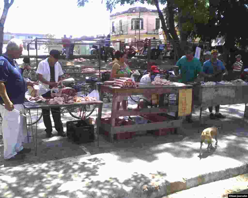 El reportero ciudadano de José R Borges recorre mercados privados&nbsp; de venta a la población en Cabaiguán, Sancti Spíritus.