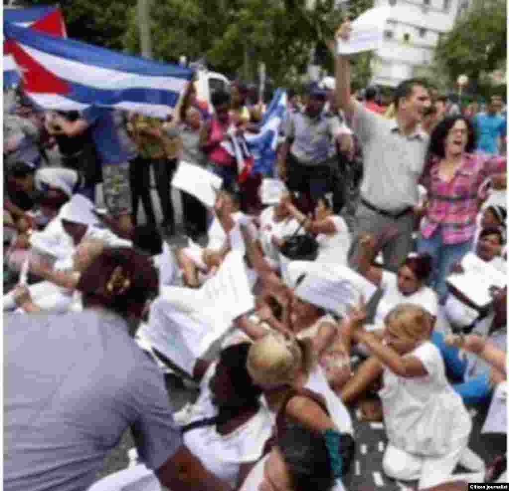 Reporta Cuba detenciones Foto Berta Soler