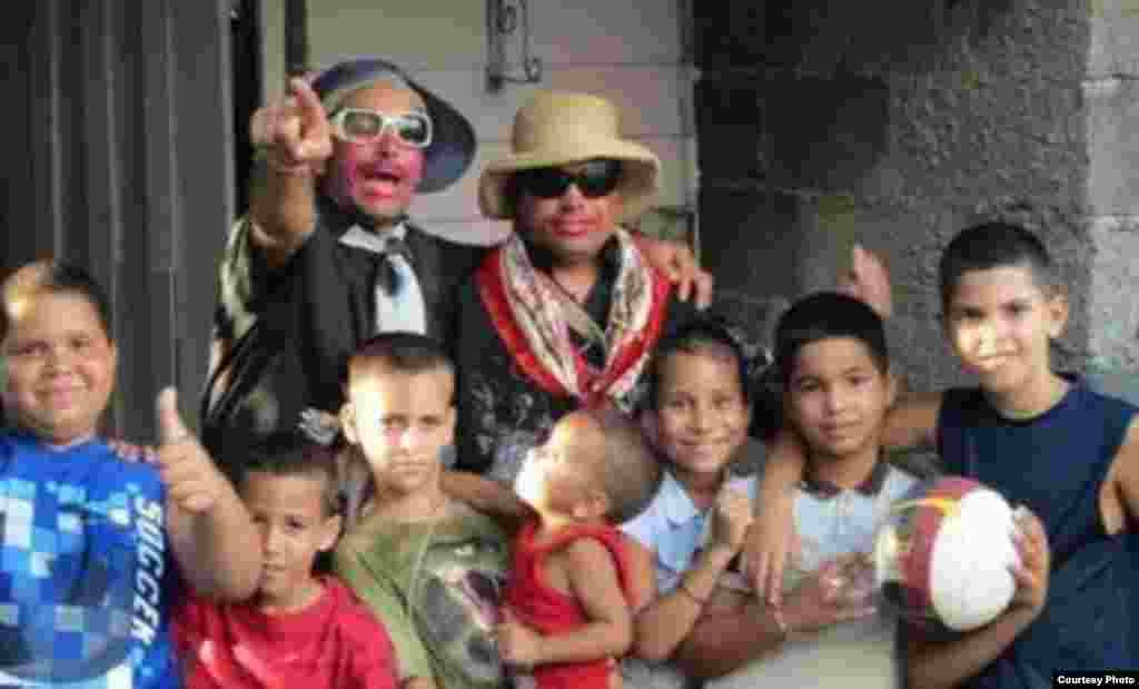 Actividad que el MCJD realizó en el pueblo cautivo López Peña con niños de la comunidad