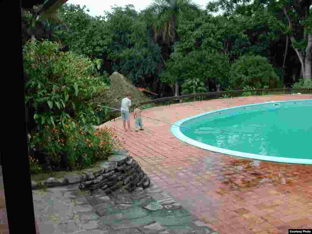 Piscina de la casa del Americano, propiedad exclusiva de Fidel Castro en Pinar del Río. (Luis Domínguez)