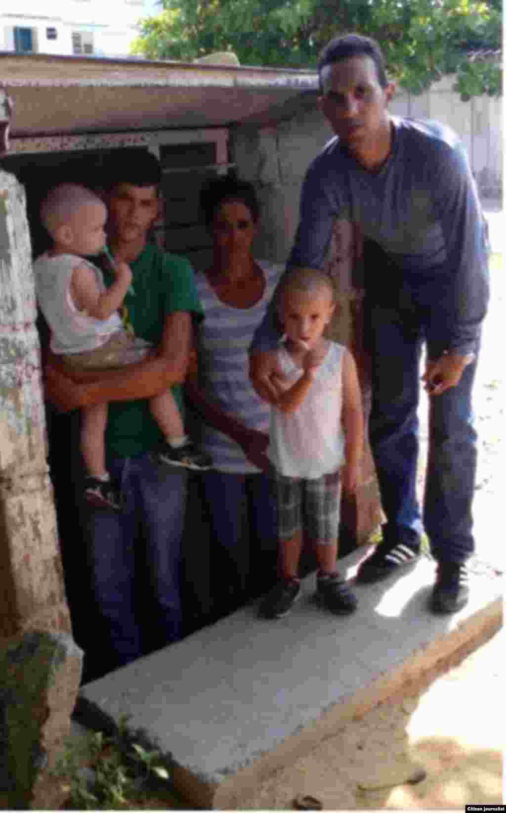 Reporta Cuba familia vive en refugio Pinar del Río
