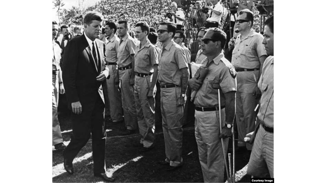 John F. Kennedy se reune con los brigadistas