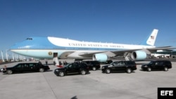  Air Force One, el avión presidencial estadounidense que desplaza a Barack Obama por Africa. 