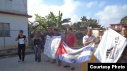 Sara Marta Fonseca durante una protesta pública en La Habana