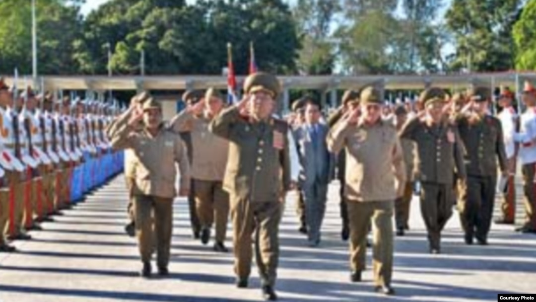 El General de Ejèrcito Jefe de Estado mayor General del Ejercito Popular de Corea KIm Kyok Sik