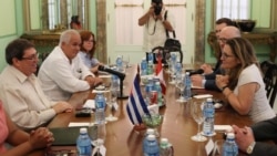 Amado Gil, junto a los periodistas Yoandi Casteñeda y, desde Las Tunas, Alberto Méndez Castelló, analizan las noticias más importantes de Cuba, entre ellas, el encuentro entre los cancilleres de Cuba y Canadá, Bruno Rodríguez y Chrystia Freeland, respectivamente