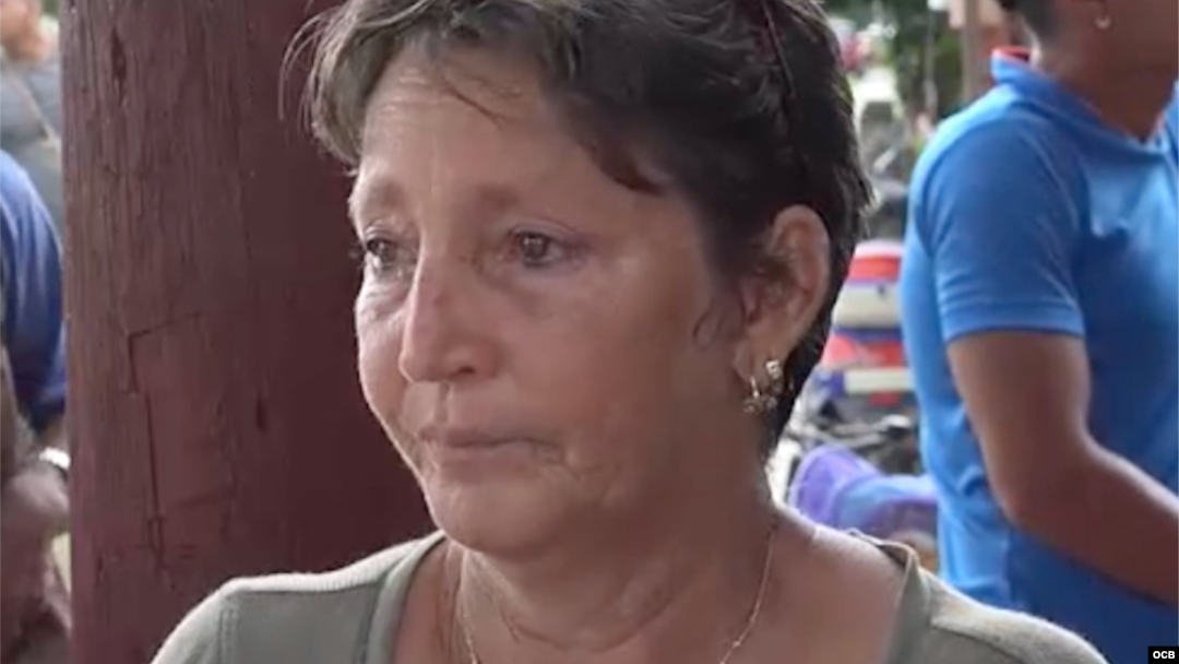 Miriam, familiar de José Fernández. 