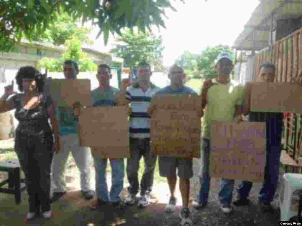 Activistas apoyan a Jorge Vázquez Chaviano 