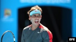 El español Rafael Nadal celebra un punto ante el búlgaro Grigor Dimitrov.