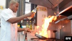 Chef Michael Alejandro Calvo Oviedo, del restaurante Atelier.