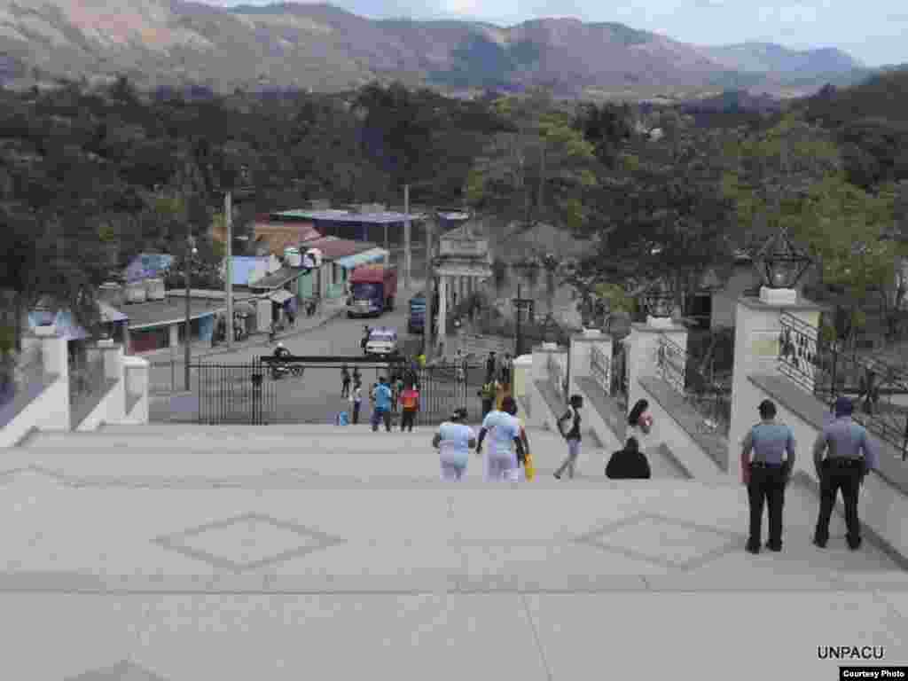 El camino al santuario.