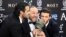 El actor y director venezolano Miguel Ferrari (c) tras recibir el Goya a la "Mejor película iberoamericana".