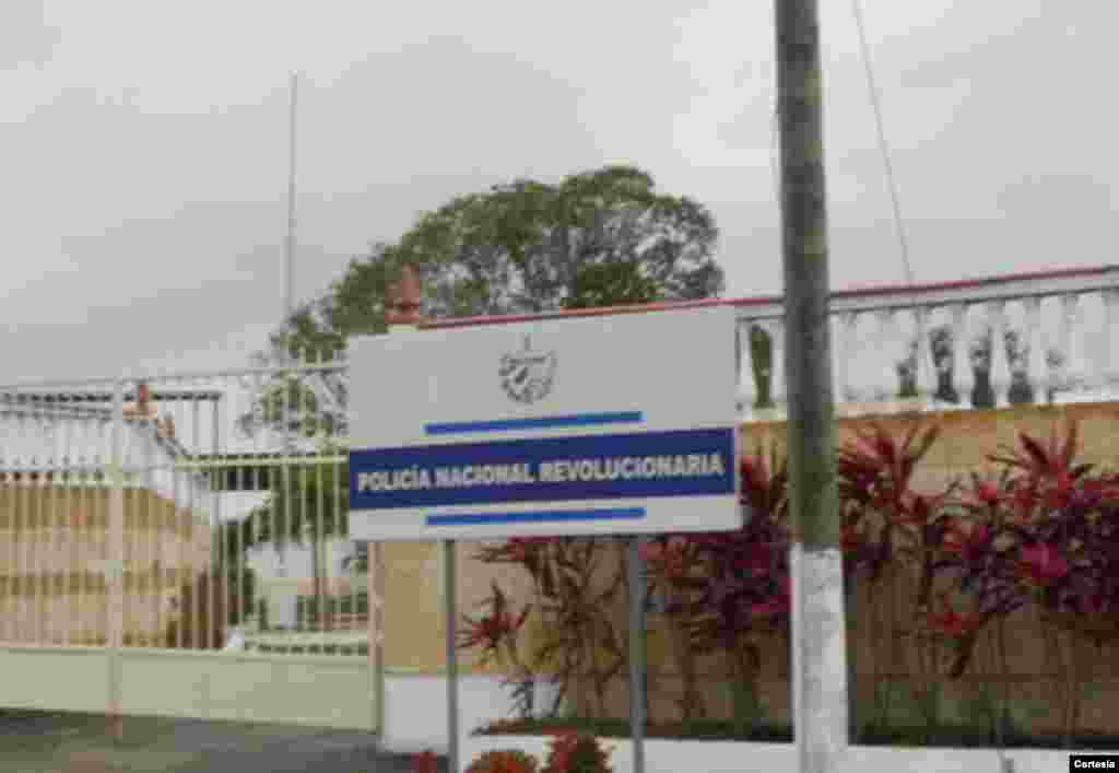 En el Centro de Retenci&oacute;n para Deportados desde La Habana hacia las provincias cubanas situado en el municipio de Arroyo Naranjo, estuvieron retenidos numerosos opositores durante la visita de Benedicto XVI.&nbsp; 