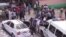 Arrestos en la sede de las Damas de Blanco en Lawton el pasado 10 de abril: (Foto Angel Moya)