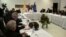 Oposición y Gobierno de Venezuela efectúan primera reunión de diálogo