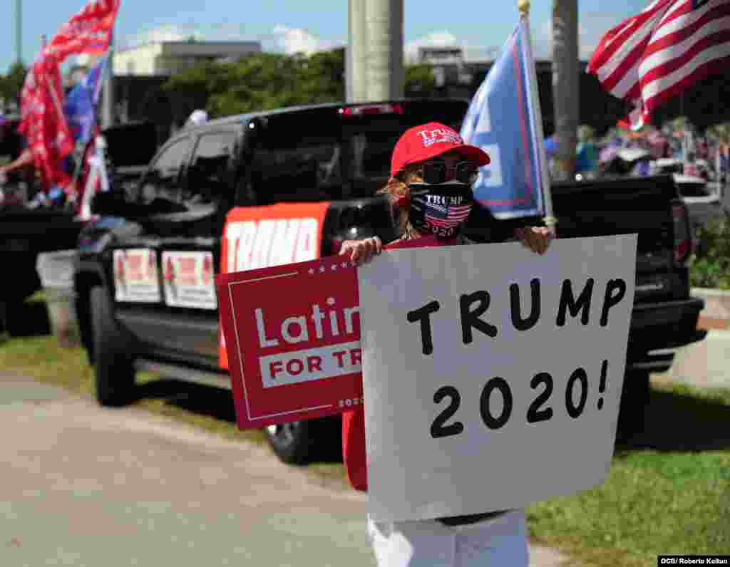 Caravana de apoyo a la reelecci&#243;n del Presidente Donald Trump en Miami.