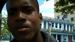 Ciudadanos cubanos buscan alternativas ante control oficial de medios de difusión