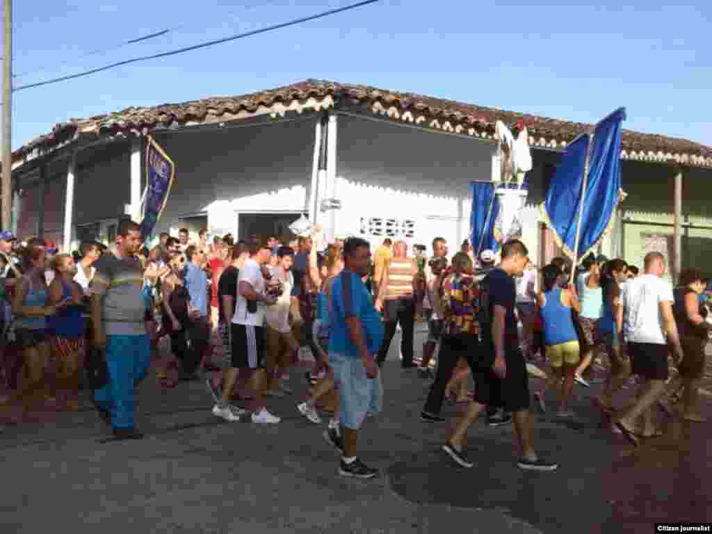 Reporta Cuba Simulacro de Parrandas en Vueltas el 27 de septiembre. Foto Niurcys Acosta. 
