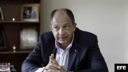 El candidato del opositor Partido Acción Ciudadana (PAC), Luis Guillermo Solís.