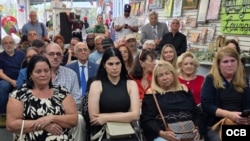La presentación del libro "Dignas Cubanas" en Sentir Cubano.