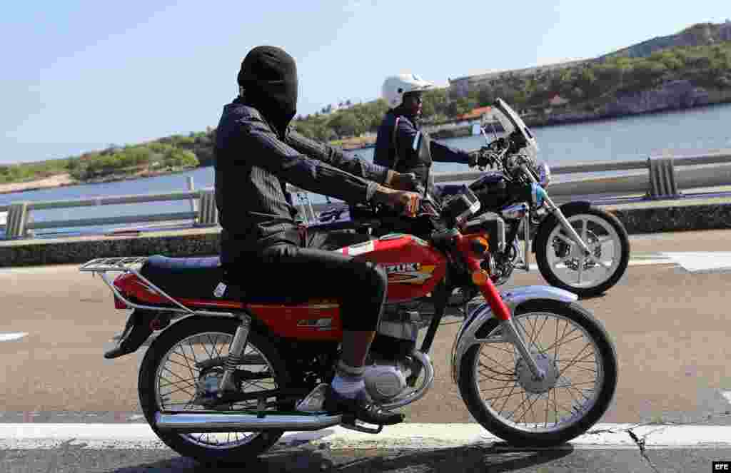  Aliet Pérez indicó que durante una semana ha repetido el trayecto que va desde la intersección de las avenidas de Prado y Malecón hasta la Plaza Vieja de La Habana, "para reconocer y memorizar el camino".