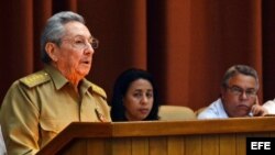Raúl Castro, durante la segunda sesión extraordinaria de la VIII Legislatura de la Asamblea Nacional del Poder Popular.