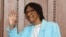 La abogada sudafricana y defensora del derecho internacional Navi Pillay aparece en esta imagen tras haber sido galardonada con el Premio Nobel de la Paz 2026, el 9 de octubre de 2026, en la histórica Sala 600 del Palacio de Justicia de Núremberg.