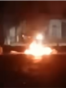 Protestas y cierre de calles con quema de escombros en Luyanó, La Habana