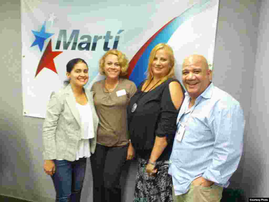 Con Surelis Martínez, madre de dos niñas cubanas que trataban de escapar de Siria y Haymel de la Vega, una activista que ayudaba a esta causa