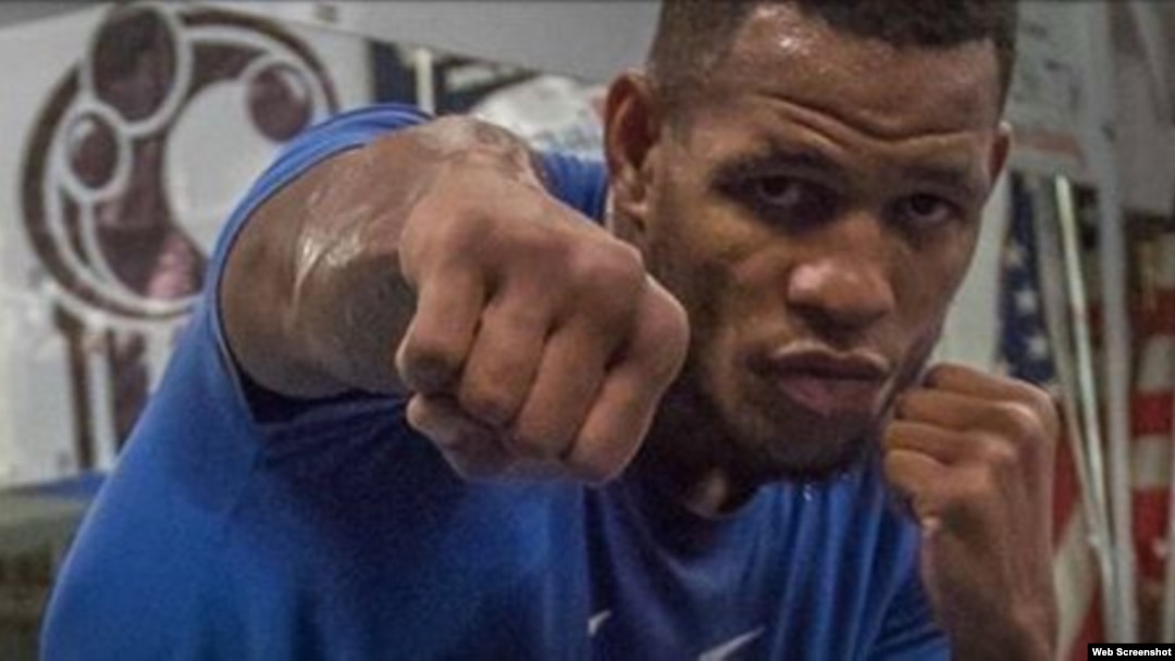 El boxedador guantanamero Sullivan Barrera.