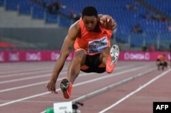 Juan Miguel Echevarría en la Diamond League 2018. Andreas SOLARO / AFP