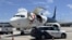 El nuevo cargamiento con ayuda humanitaria estadounidense al pueblo cubano es transportado por la aerolínea 7Air.