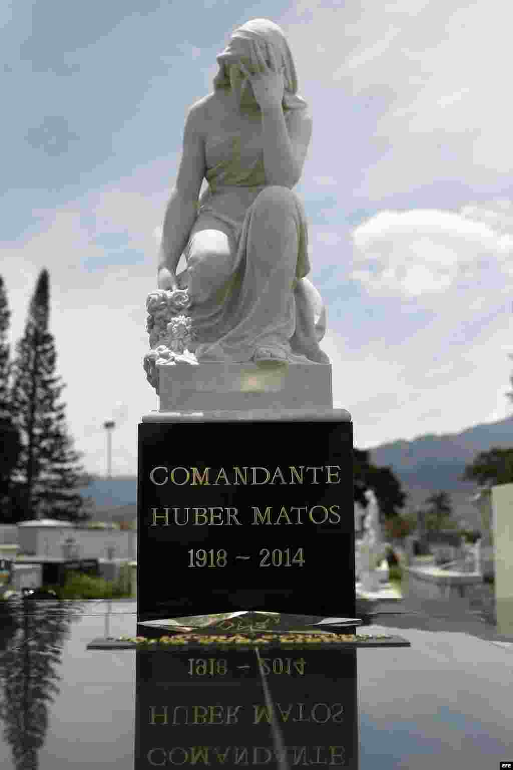 La tumba de Huber Matos. 