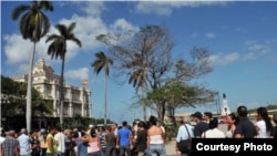 Españoles residentes en Cuba podrán votar en España