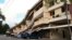 Edificio derrumbado y vehículos dañados tras terremoto que sacudió Panamá, el 9 de octubre de 2026.