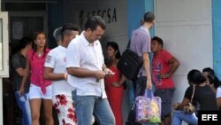 EL NUEVO SERVICIO DE CORREO EN MÓVILES EN CUBA DESBORDA A LA ESTATAL ETECSA