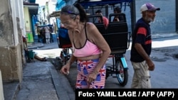 Mujeres en Cuba en medio de la crisis
