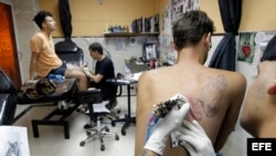 La Marca es uno de los más conocidos talleres de tatuajes en Cuba. 