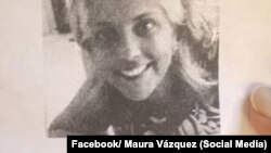 Maura Vázquez recorre La Habana con un cartel, intentando localizar a su hija Doraiky Aguila Vázquez, desaparecida hace tres meses.