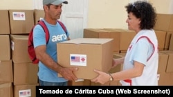 La ayuda humanitaria para los damnificados por el huracán Melissa.