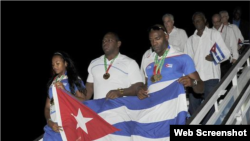 Los atletas cubanos regresan a casa tras ganar los Juegos Centroamericanos y del Caribe.