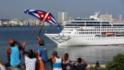 ¿Se benefician los cubanos con el boom del turismo?