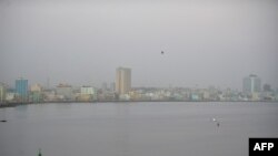 FOTOGALERÍA: La Habana amanece envuelta en el polvo del Sahara